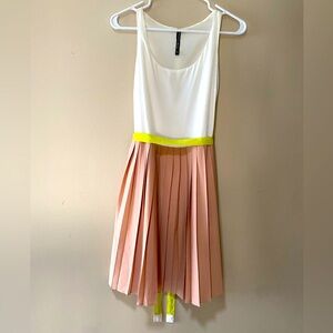 W118 tennis core pleated dress